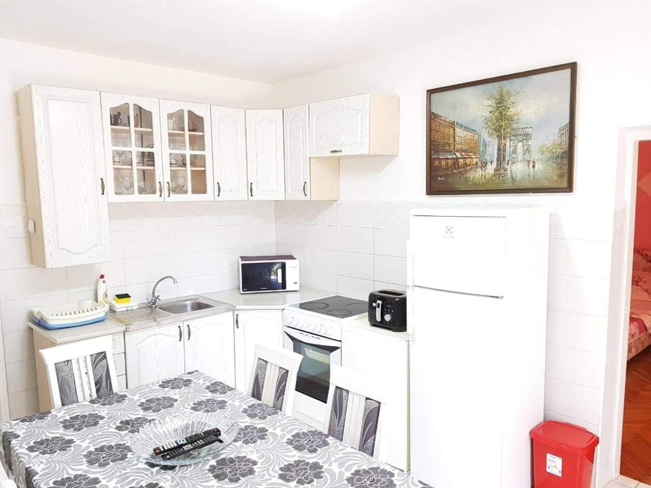 Montenegro Apartmant'S 科托尔 客房 照片